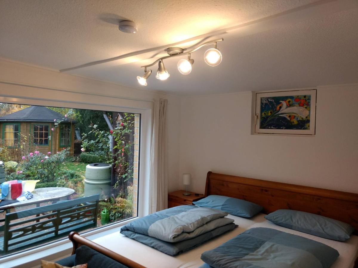 Ruhige, Gemuetliche 1-Zimmer Gartenwohnung Fuer 2 Erwachsene Lübeck Extérieur photo