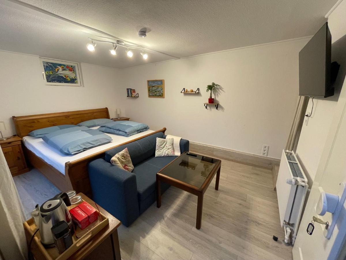 Ruhige, Gemuetliche 1-Zimmer Gartenwohnung Fuer 2 Erwachsene Lübeck Extérieur photo