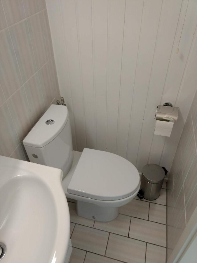 Ruhige, Gemuetliche 1-Zimmer Gartenwohnung Fuer 2 Erwachsene Lübeck Extérieur photo